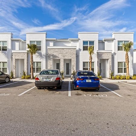 Your Next Ig Post: Luxury Modern Home Close To All オーランド エクステリア 写真